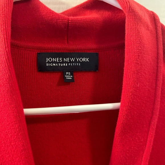 JONES NY 3 button red cardigan rolled collar peplum hem - Picture 4 of 7